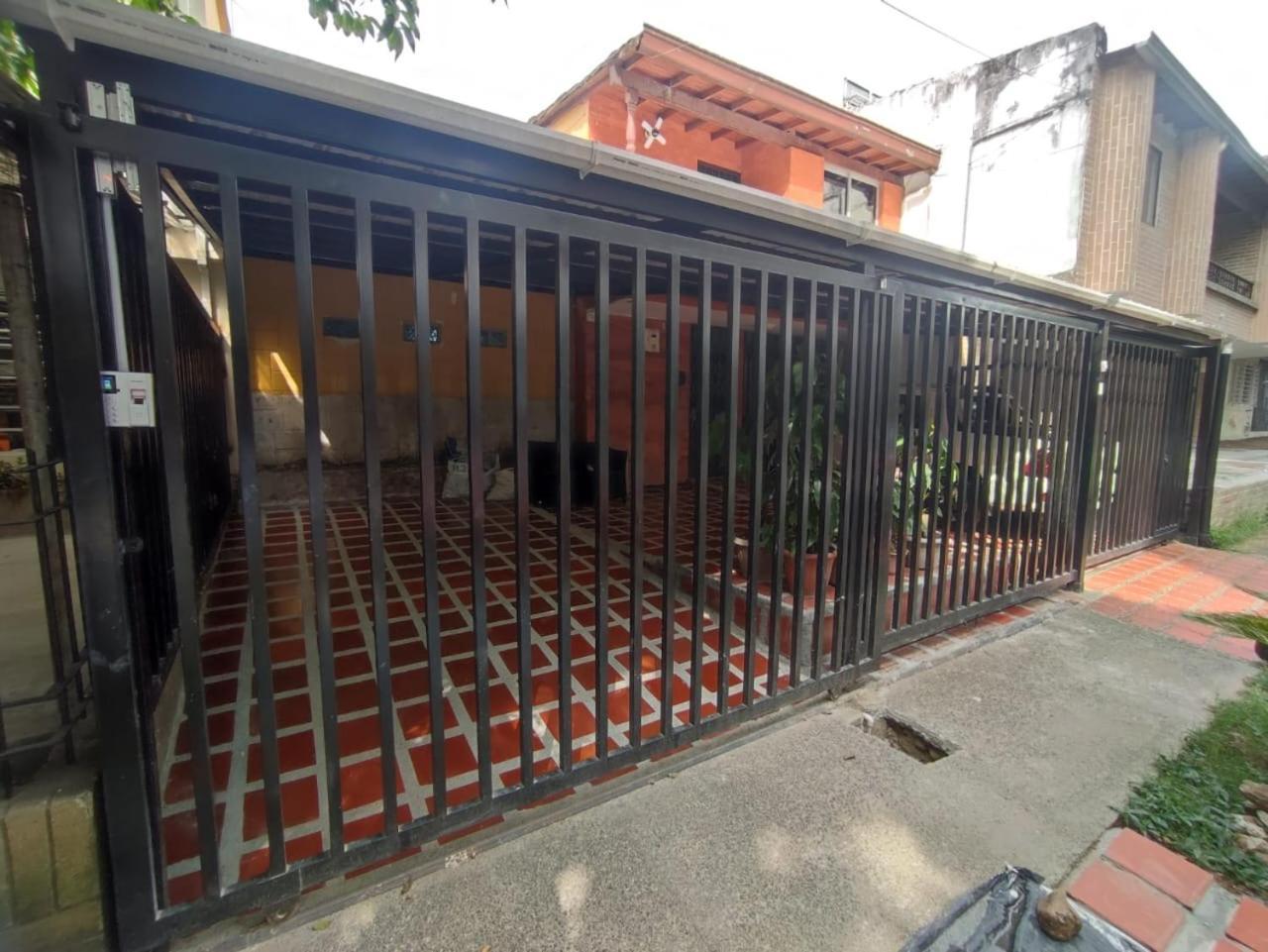 Casa La 33 民宿 Medellín